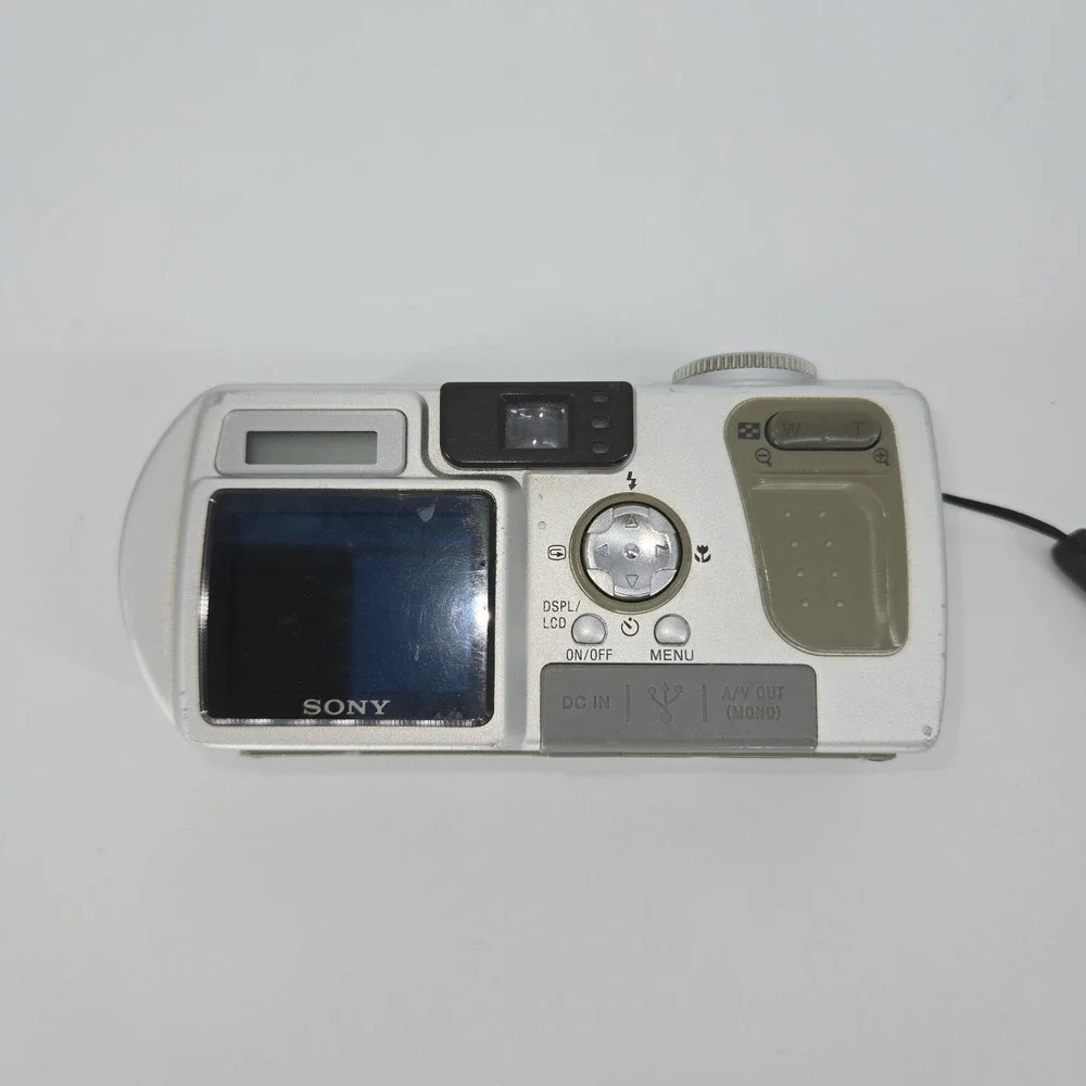 Sony Cyber-shot DSC-P5 3.2MP Digital Camera Japan 423239 6X Zoom Stick Untested